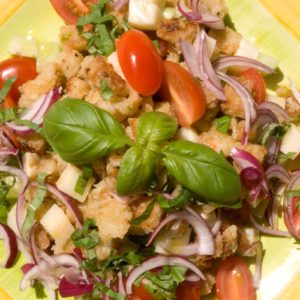 Panzanella mit Odenwälder Handkäs´ und Tomatenessig - Essigmanufaktur zur Freiheit